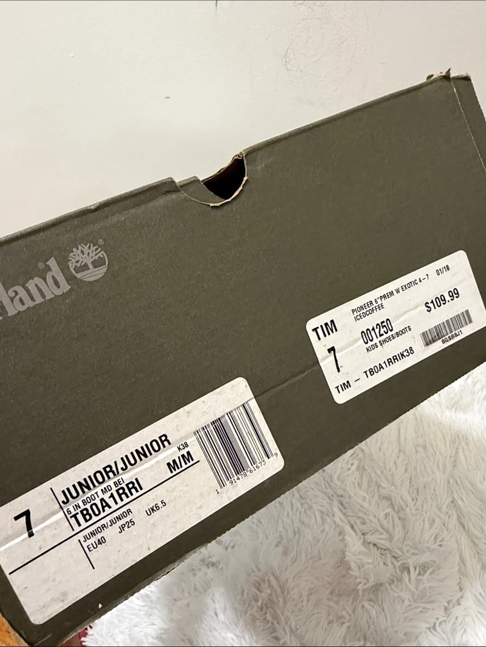 Timberland Wheat Nubuck Lace-Up Work Boots with Brown Collar